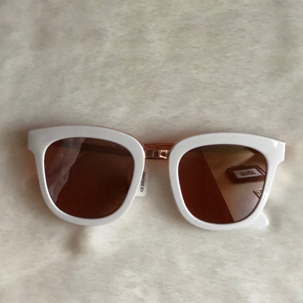 SQUARE SUNNIES!
